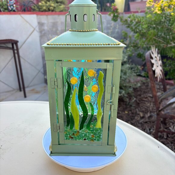 Stained Glass Lantern Handcrafted glass mosaic One-of-a-kind lamp 5"x5"x12" NEW - Picture 1 of 6